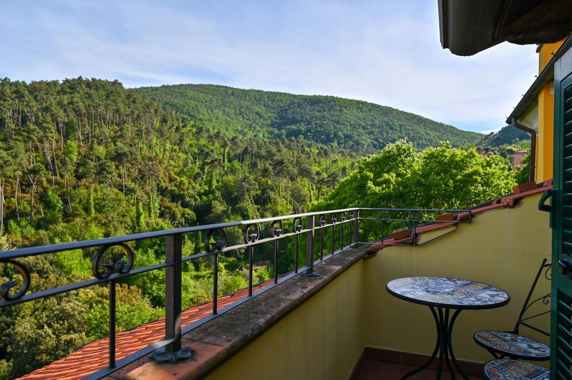 Casa E Mansarda Delle Mura Ameglia Buitenkant foto