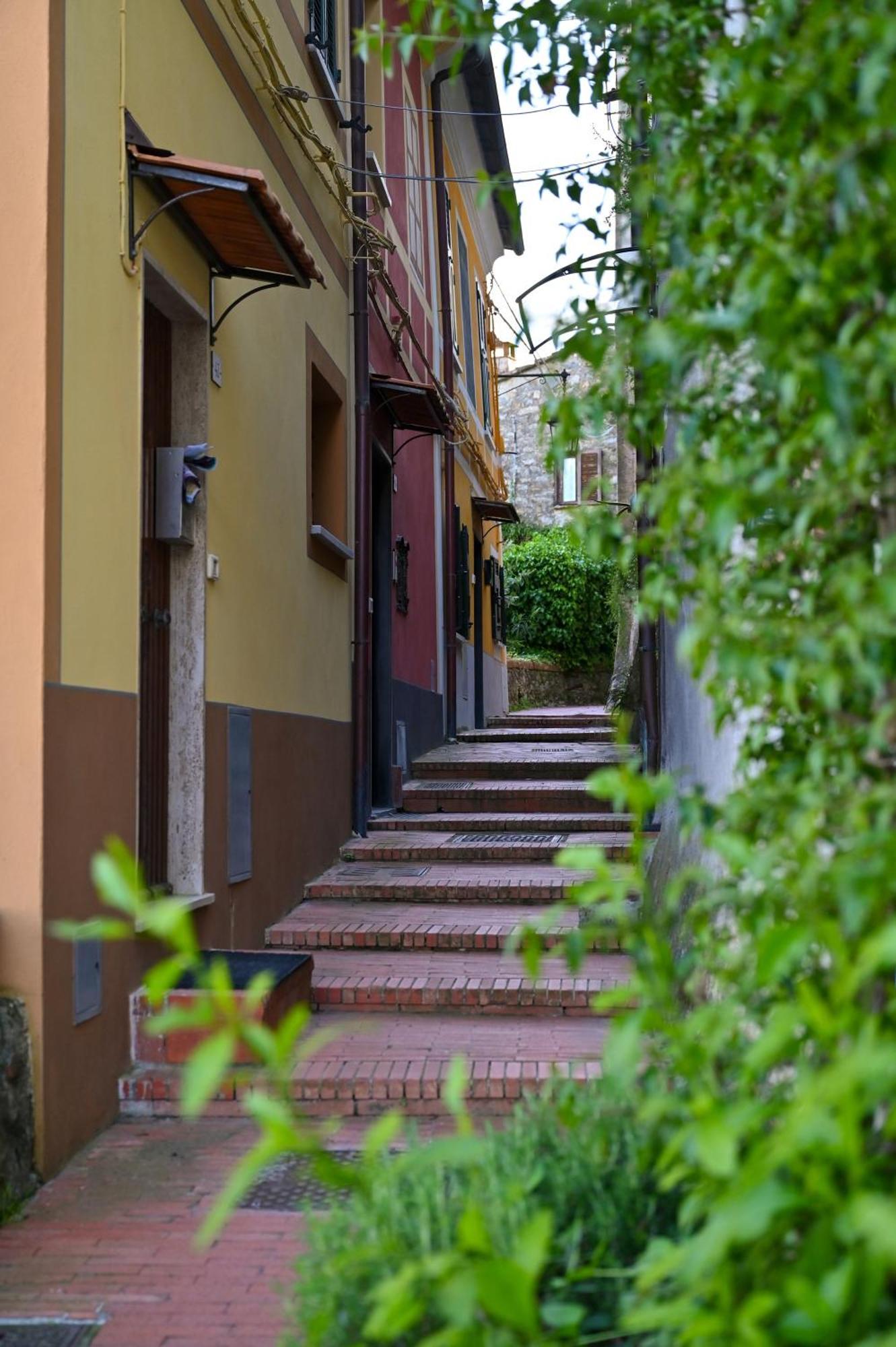 Casa E Mansarda Delle Mura Ameglia Buitenkant foto